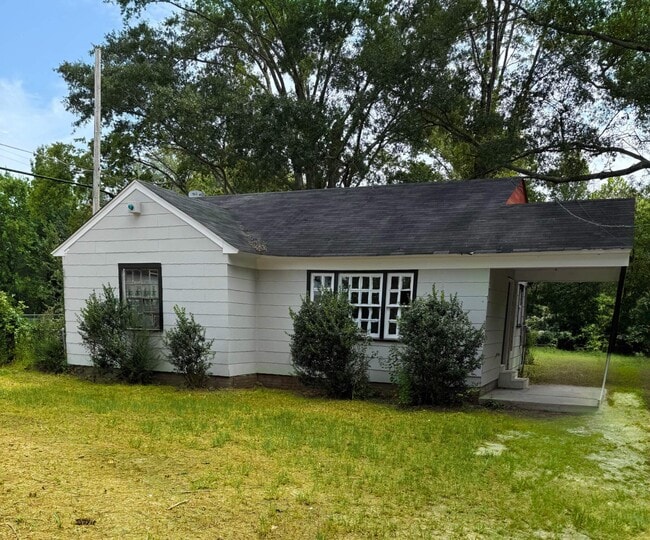 Primary Photo - 402 Willaman St