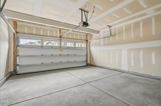 Building Photo - 161 Cabernet Dr