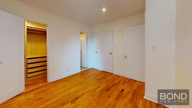 Building Photo - 1 bedroom in Jackson Heights NY 11372