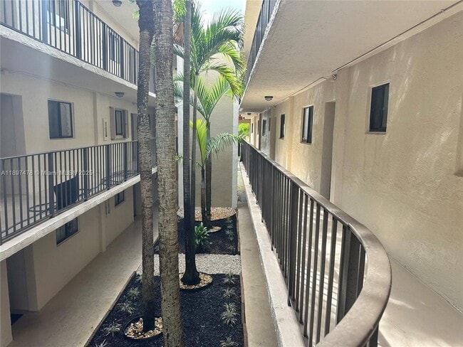 Building Photo - 8045 SW 107th Ave