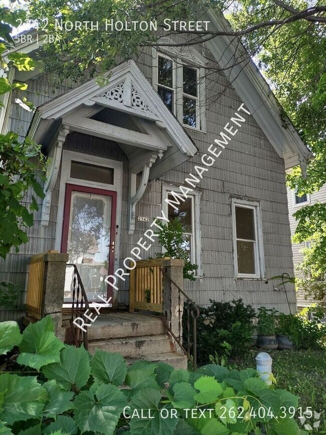 Building Photo - 2342 N Holton St