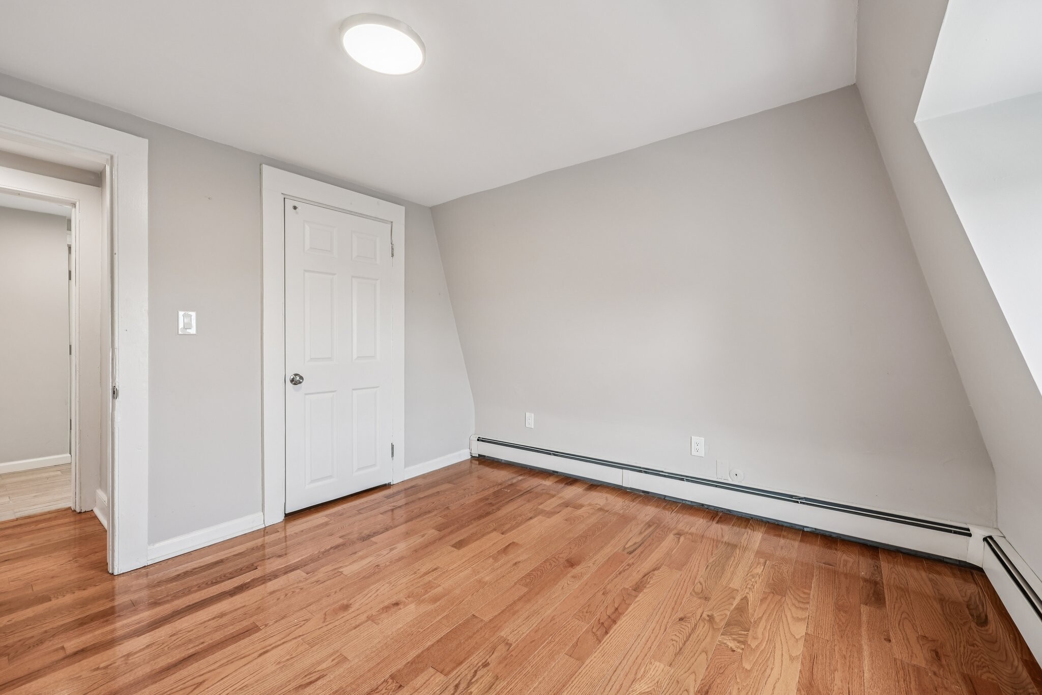 Building Photo - 144 Union St