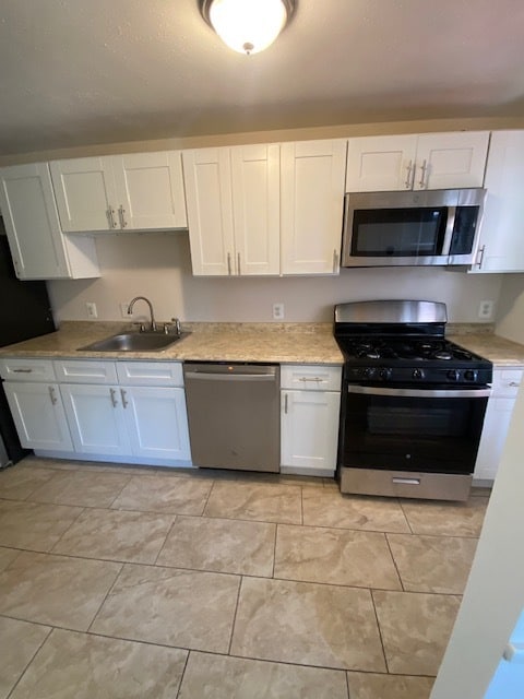 Building Photo - 7423 St Patricia Ct