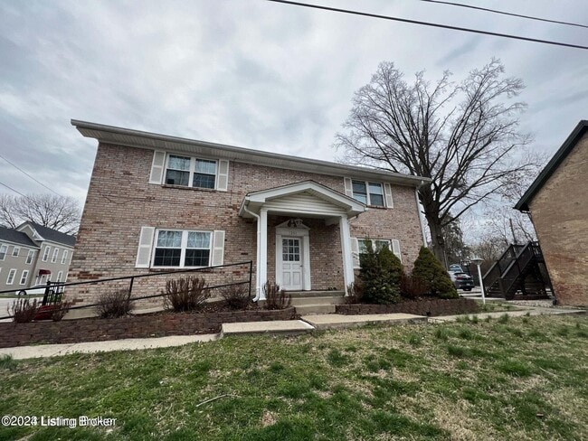 Primary Photo - 1201 Dewey St