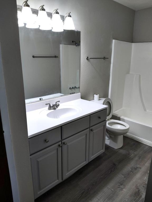 Building Photo - 3119 W Willow Knolls Dr