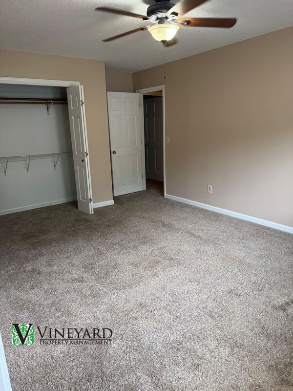 Building Photo - 6065 Sand Wedge Cir