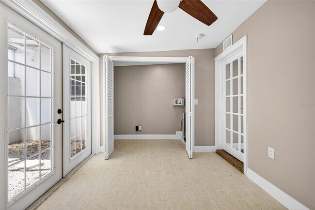 Building Photo - 3620 E Tampa Cir