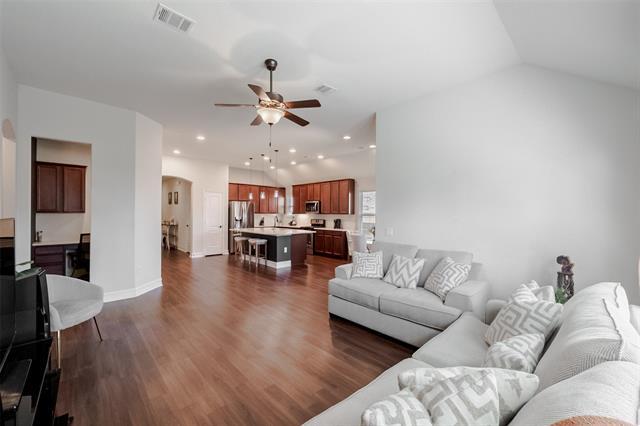 Building Photo - 2507 Linwood Dr