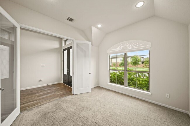 Building Photo - 1703 Rustling Creek Dr