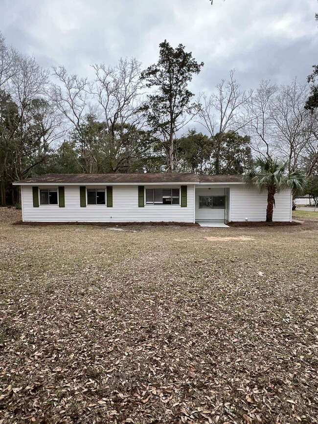 Primary Photo - 2019 Jackson Bluff Rd