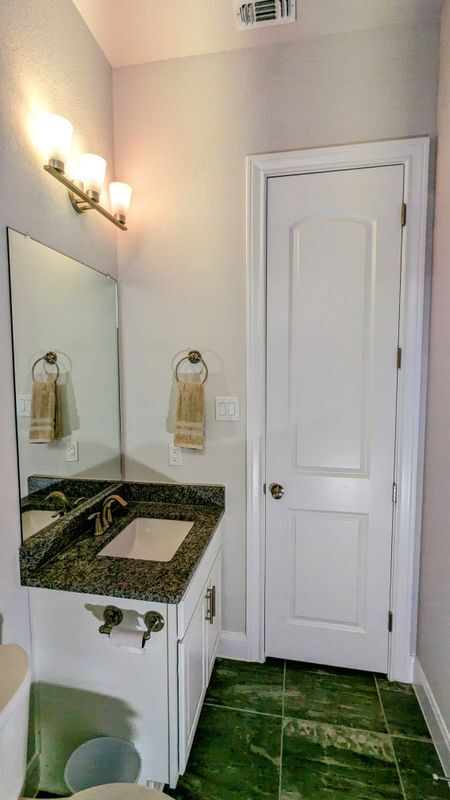 Building Photo - 6931 Comanche Cougar