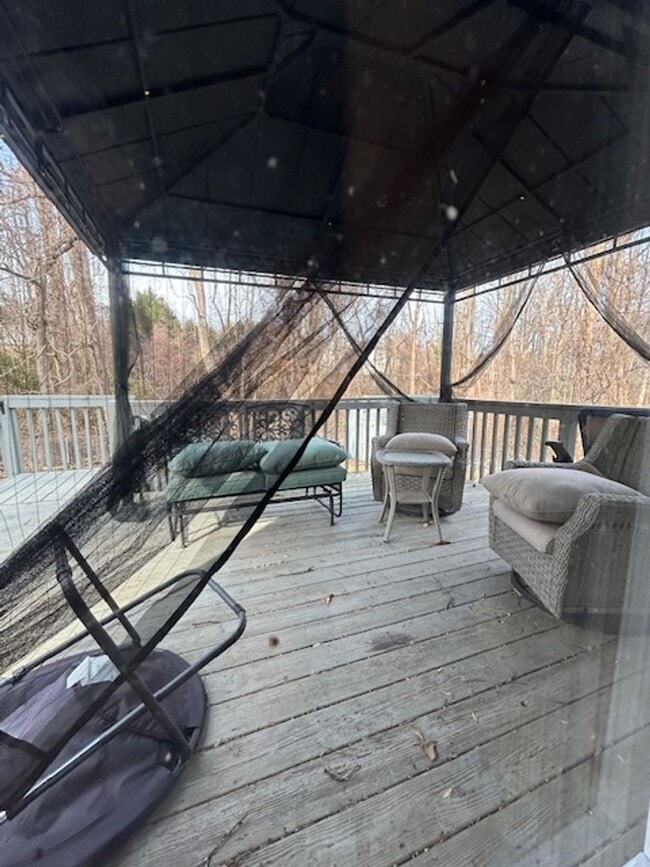 Building Photo - Rooms for Rent, Shared Living in a Beautiful Furnished Home