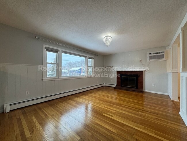 Building Photo - 30 Gables Cir