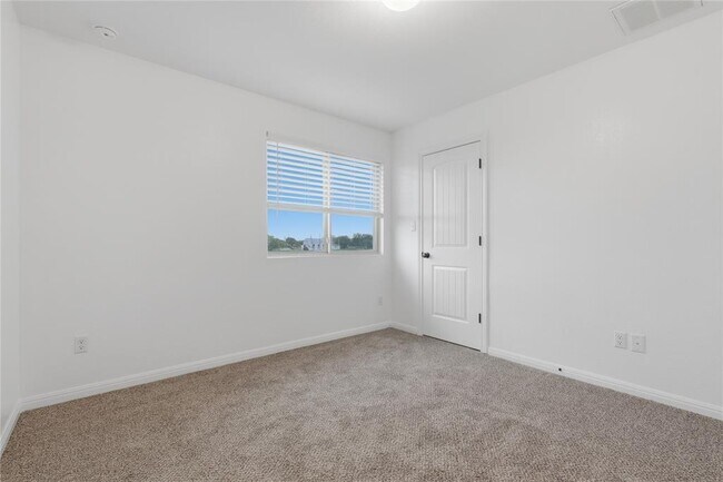 Building Photo - 12900 Cerro Castellan Trace