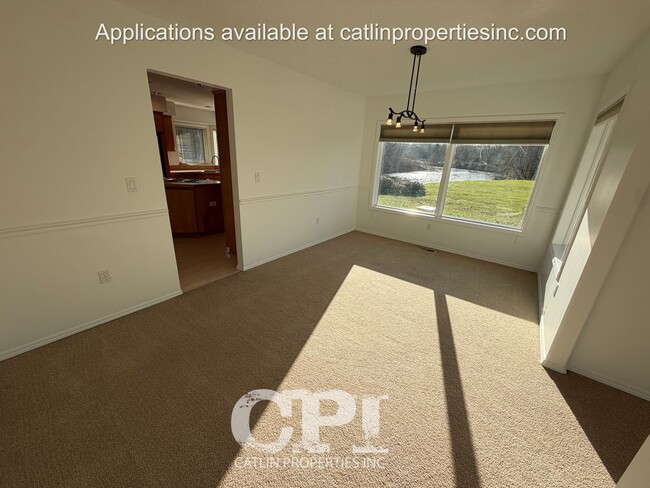 Building Photo - 109 Kalama River Rd