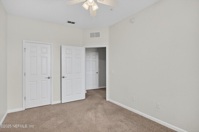 Building Photo - 11251 Campfield Dr