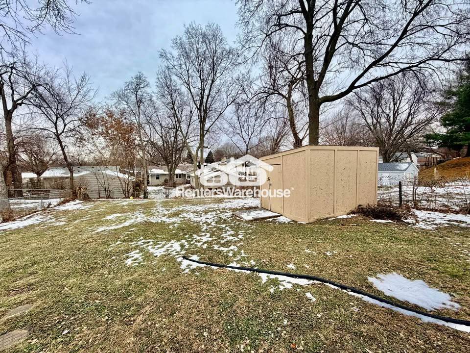 Building Photo - 3623 SW 9th St