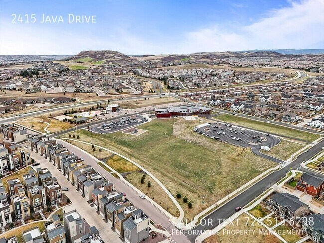 Building Photo - 2415 Java Dr