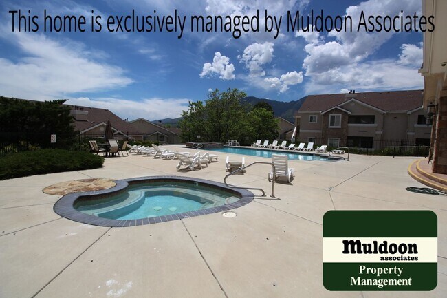 Building Photo - Strawberry Field gated community condo