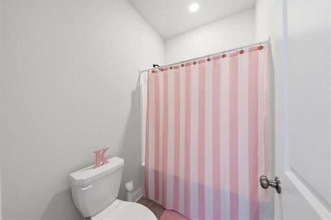 Building Photo - 3939 Alderstone Dr