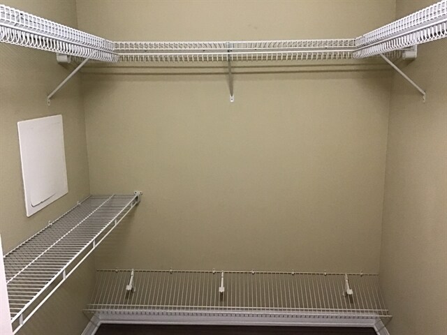 Building Photo - 1680 Austin Ln