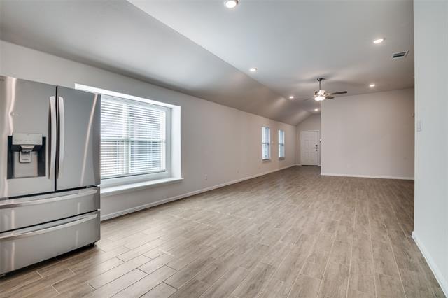Building Photo - 722 Gentle Bird Dr