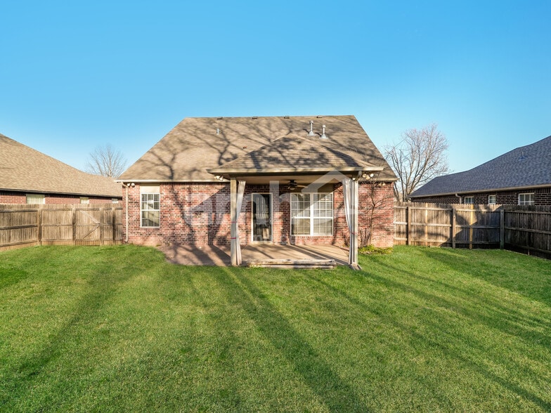 Building Photo - 7506 N 133rd E Ave