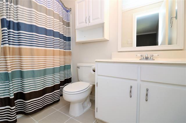 Building Photo - 7008 Hanging Cliff Pl