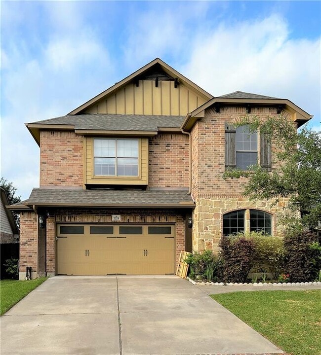 Primary Photo - 2725 Mirasol Loop