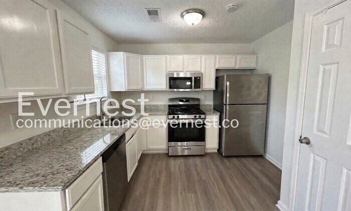 Building Photo - 3733 Waldrop Hills Dr