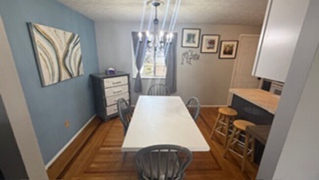 Building Photo - 3886 Farm Brook Ln