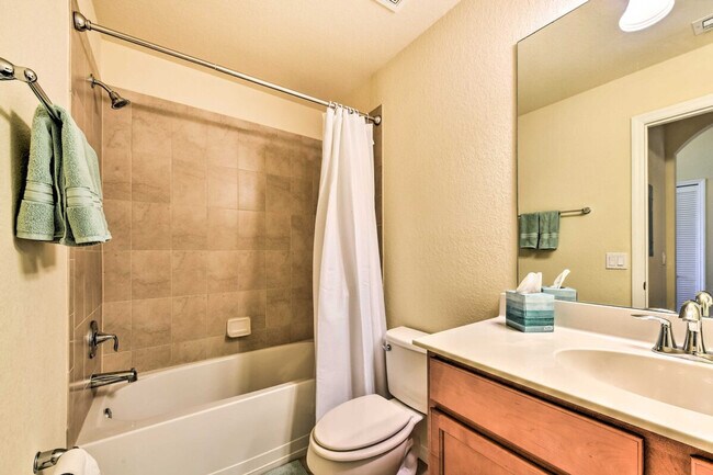 Building Photo - 7121 River Hammock Dr