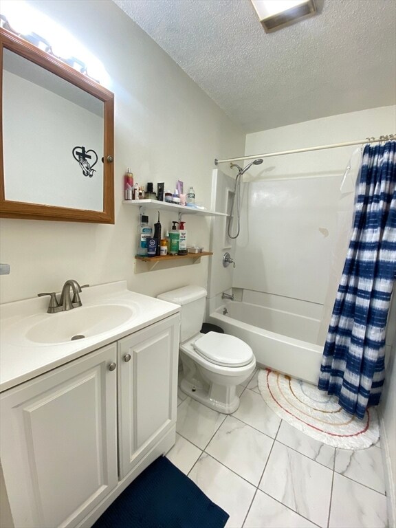 Building Photo - 375 Aiken Ave