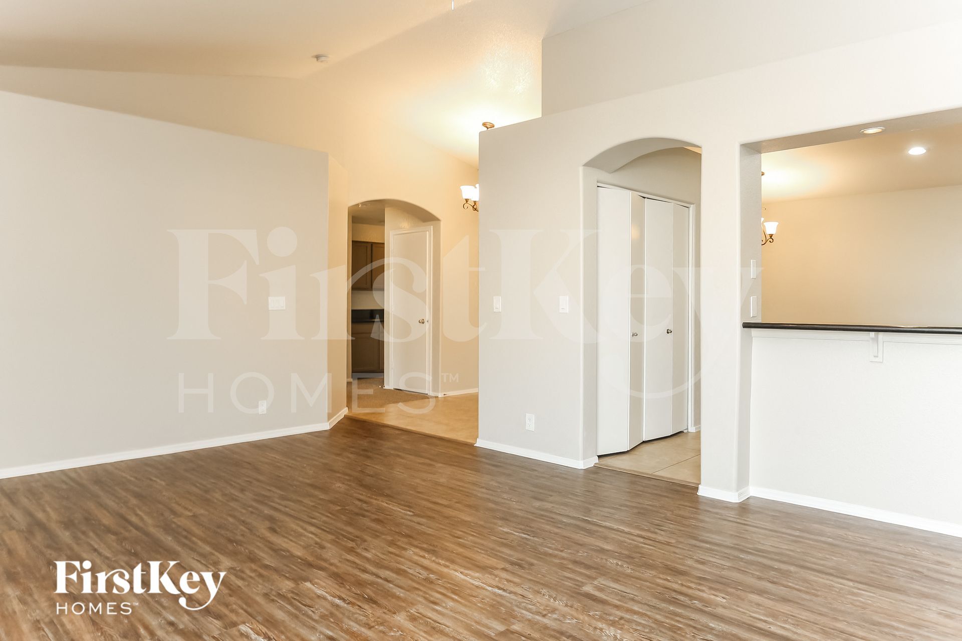 Building Photo - 5008 Camino Del Santo Pkwy