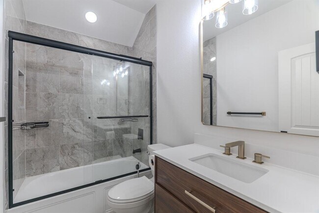 Building Photo - 19 Nagshead Pl