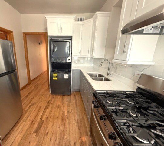 Building Photo - 6044 S Rhodes Ave
