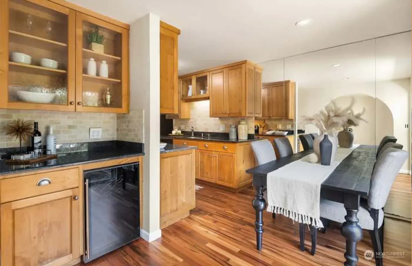 Building Photo - 12252 SE 59th St