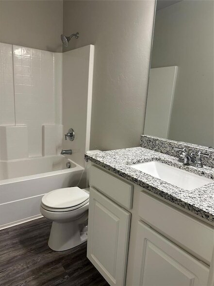 Building Photo - 14328 Peach Tree Dr