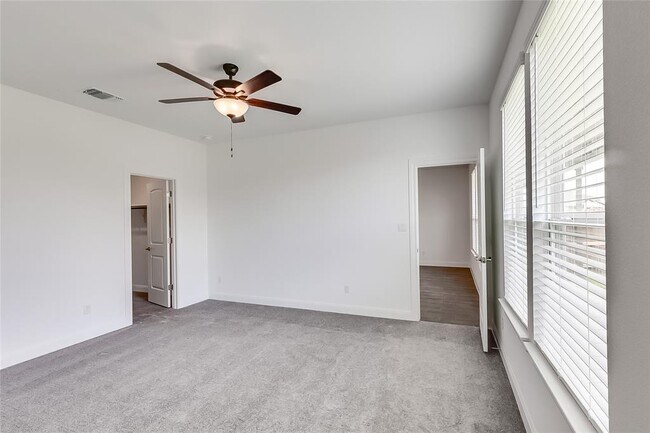 Building Photo - 13220 Baccarac Ln