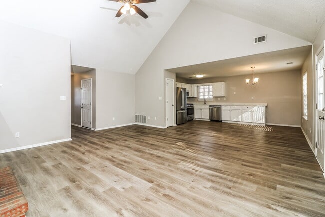 Building Photo - 4123 Chanticleer Dr NW