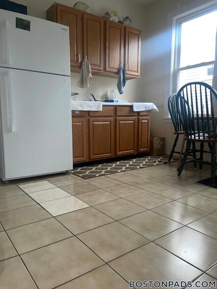 Building Photo - 5 Harvard Ter