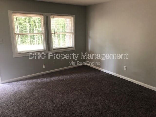 Building Photo - 6505 Raymond Dr