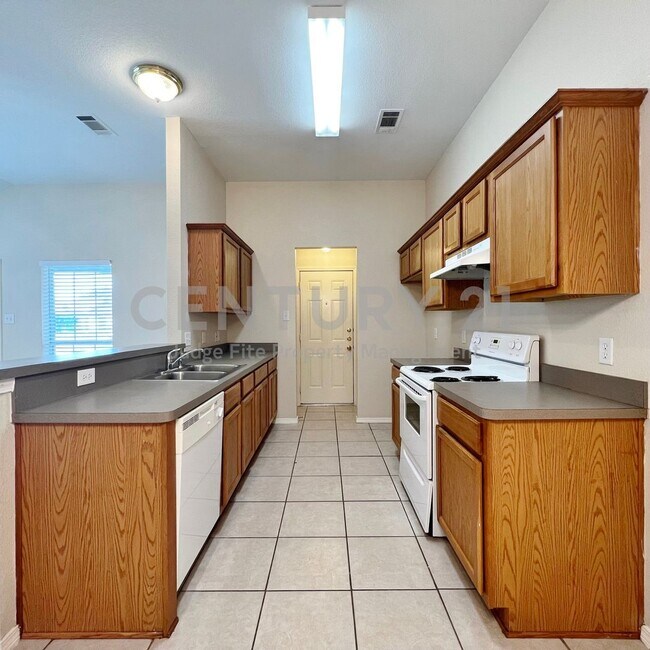 Building Photo - 7811 Novella Dr