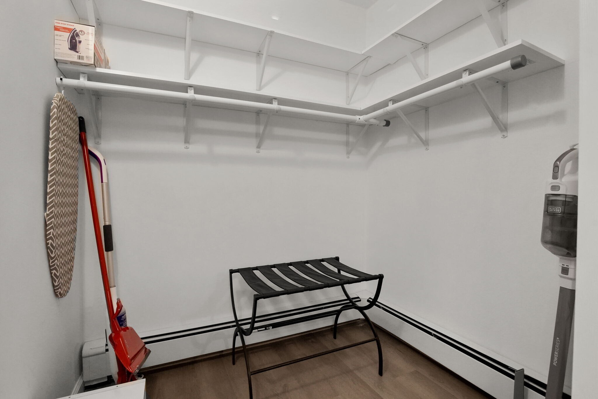 Building Photo - 22 Bonazzo Dr