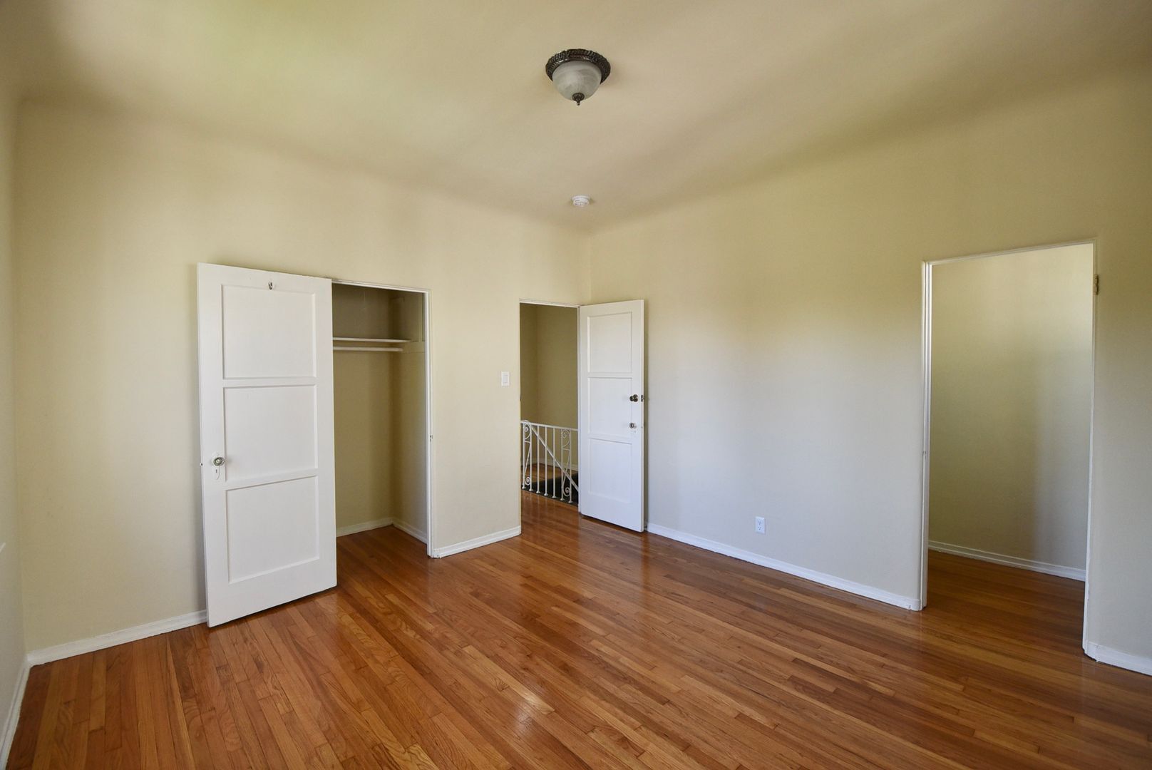 Building Photo - 1417 S Crescent Heights Blvd