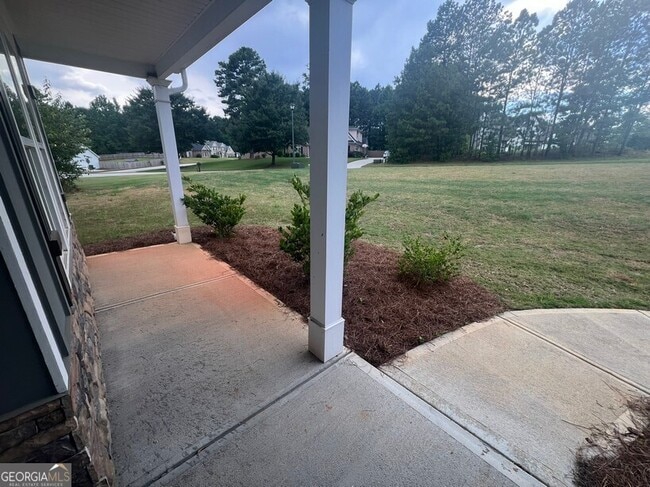 Building Photo - 50 Crabapple Ridge Dr