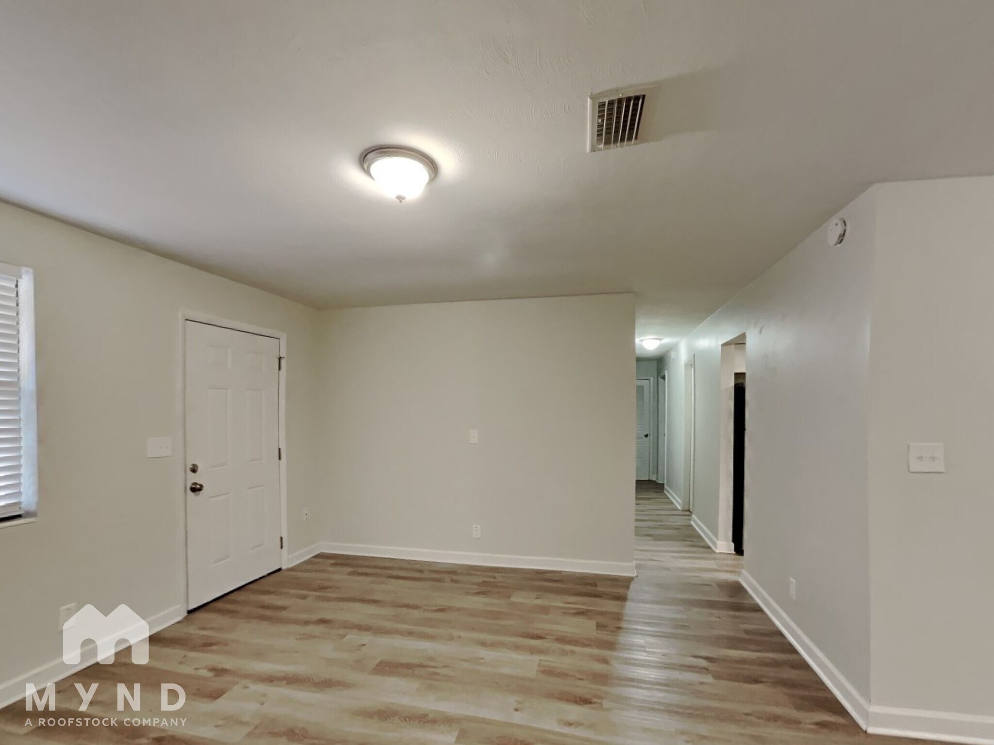 Building Photo - 10535 Jolynn Rd