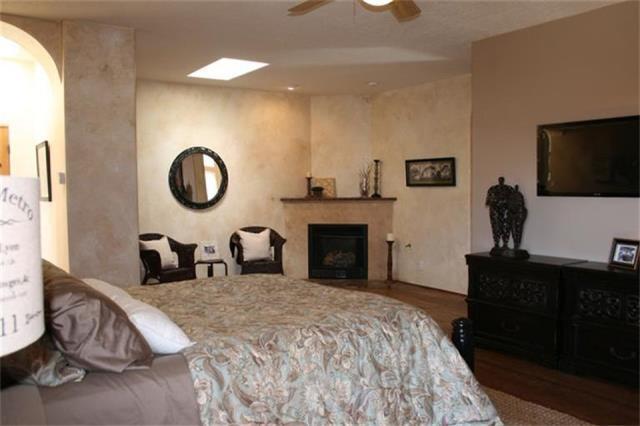 Building Photo - 12609 Sandia Ridge Pl NE