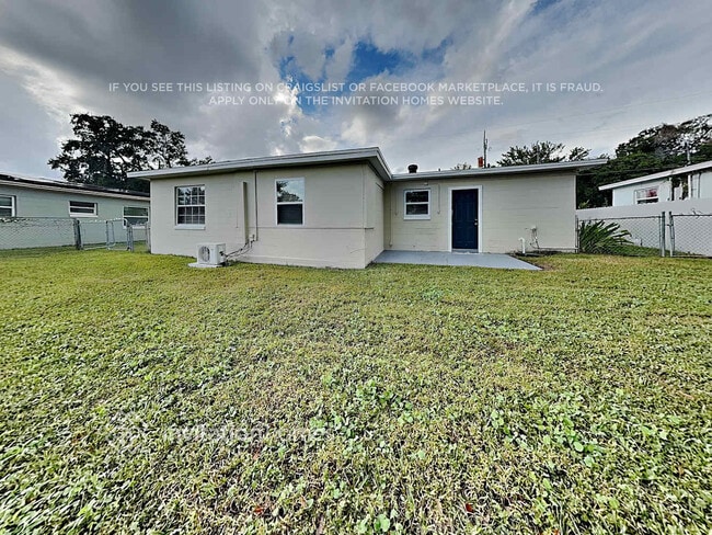 Building Photo - 849 Sunniland Dr