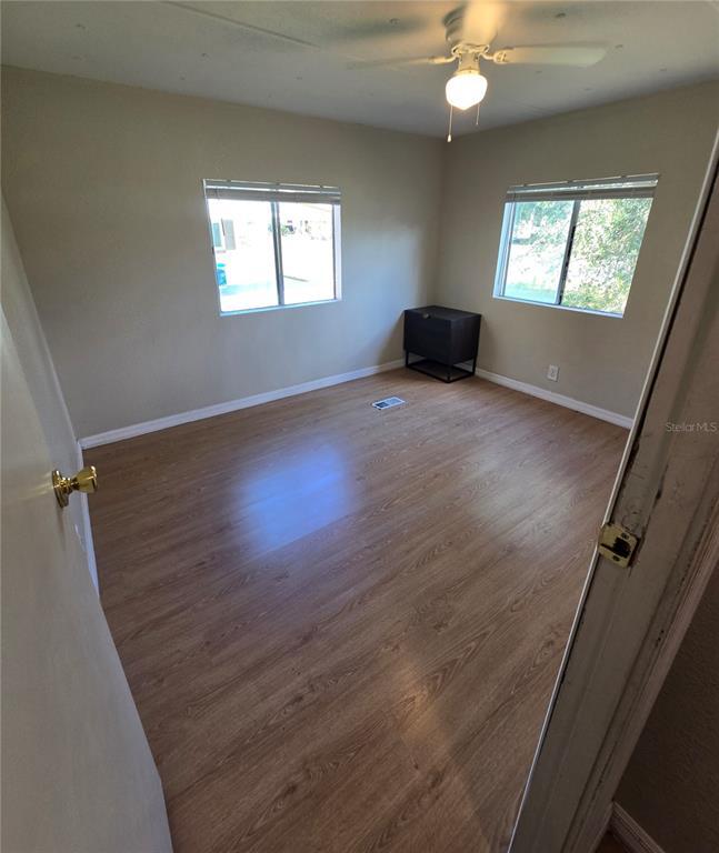 Building Photo - 1634 Dolphin Dr